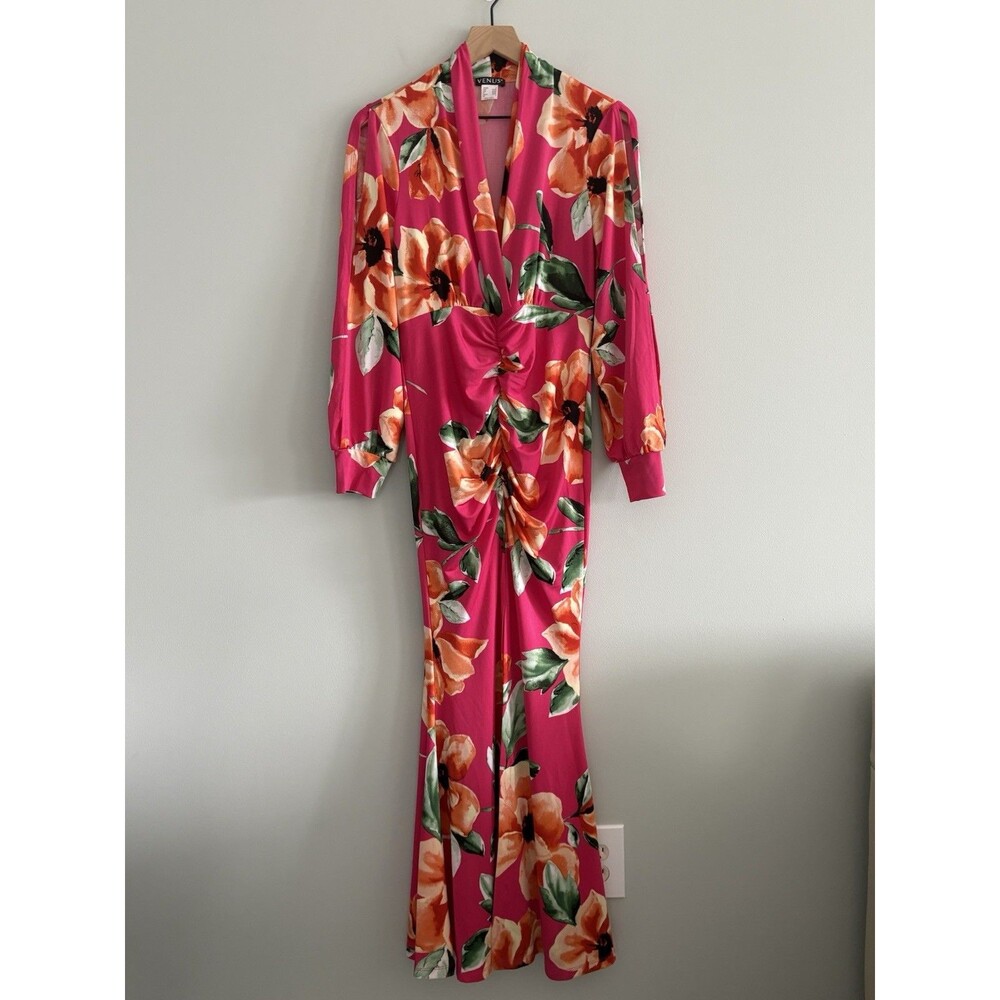 VENUS Maxi Dress Womens Small Pink Floral Long Slit Sleeves Rouching Vacation